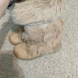 Bearpaw boots size 7